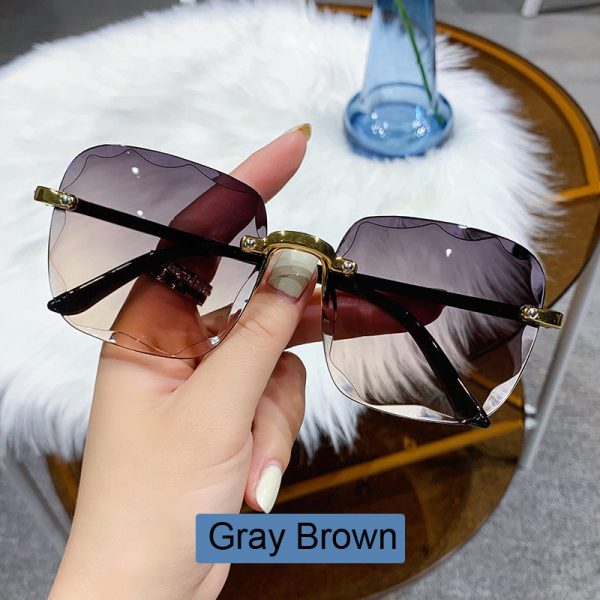Classic Vintage Square Woman Gradient Mirror Frameless Sunglasses Online - Image 3
