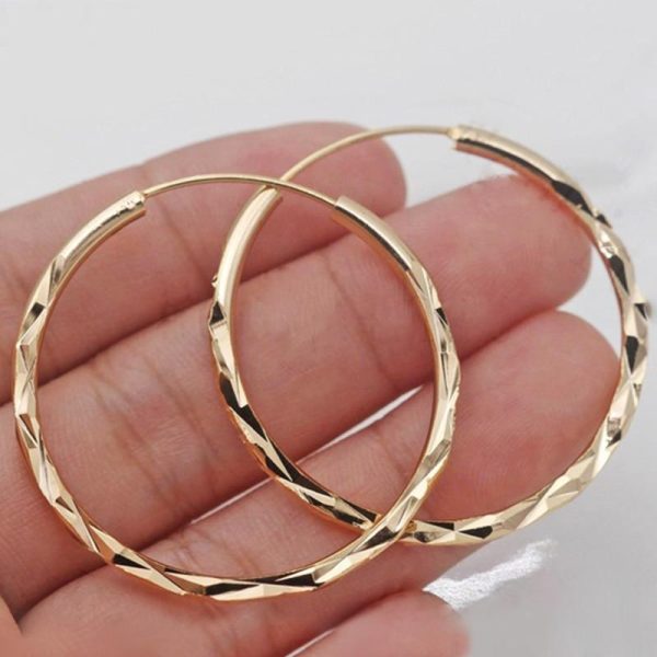 Classic Simple Hoop Earring for Women Geometric Pattern Jewelry Supply