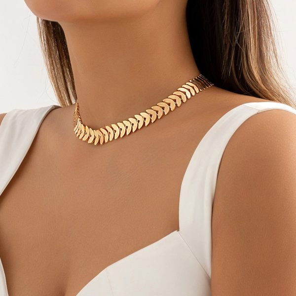 Trendy Gold Color Petals Shape Neck Chain Choker Necklace for Women Cheap - Image 3