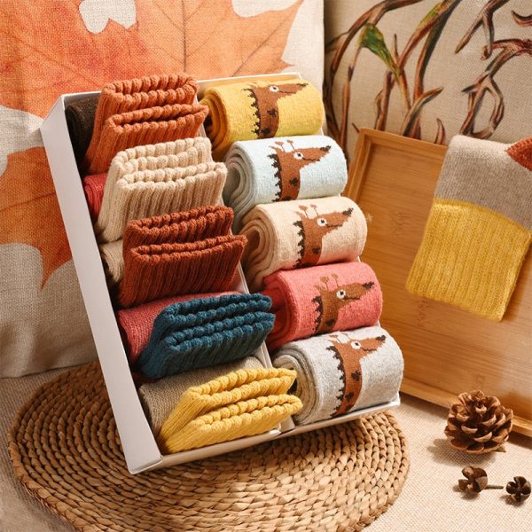 5 Pairs Women Winter Socks Vintage Patchwork Rabbit Wool Cotton Socks For Discount - Image 2